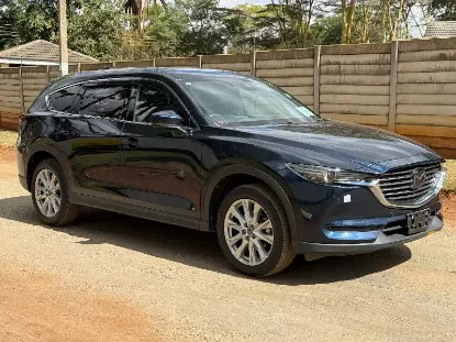 Picture of Mazda CX8 2017
