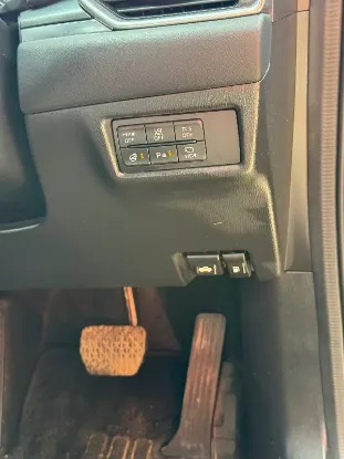 Picture of Mazda CX8 2017