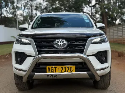 Picture of Toyota Fortuner 2021