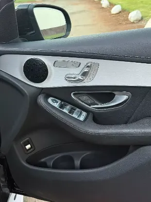 Picture of Mercedes Benz GLC 2017