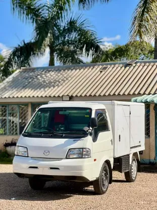 Picture of Mazda Bongo 2016