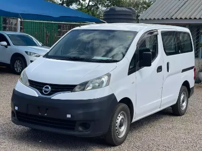Picture of Nissan NV200 2018