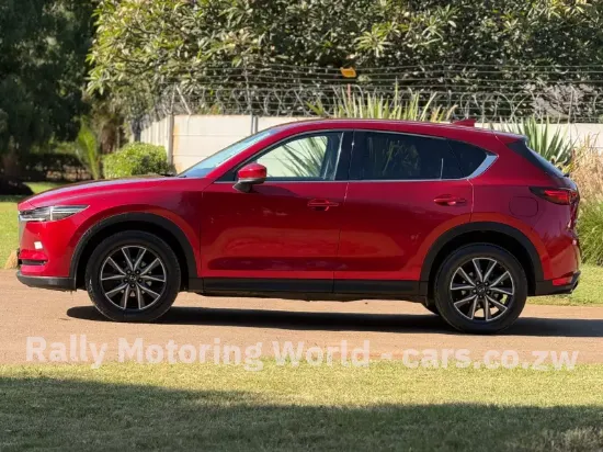 Picture of Mazda CX-5 2017