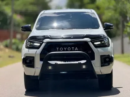 Picture of Toyota Hilux 2023