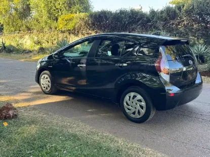Picture of Toyota Aqua 2016