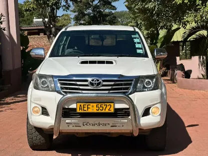 Picture of Toyota Hilux 2013