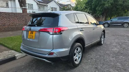 Picture of Toyota Rav4 2019