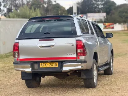 Picture of Toyota Hilux 2017