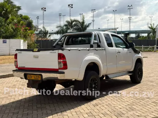 Picture of Toyota Hilux 2012