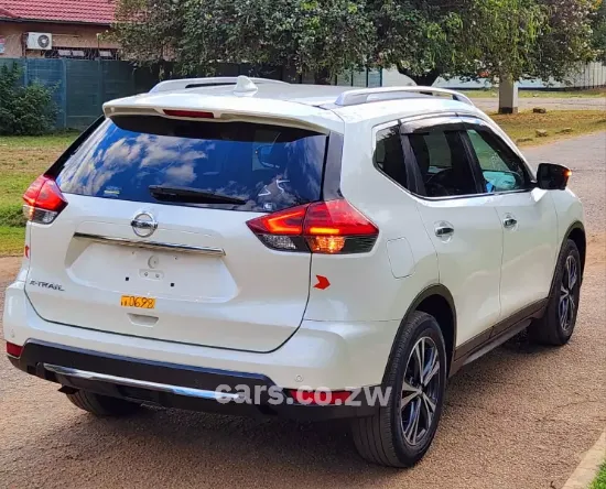 Picture of Nissan X-Trail 2018
