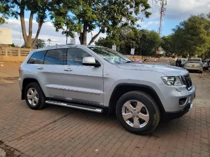 Picture of Jeep Grand Cherokee 2011