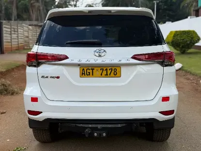 Picture of Toyota Fortuner 2021