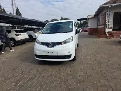 Picture of Nissan NV200 2016