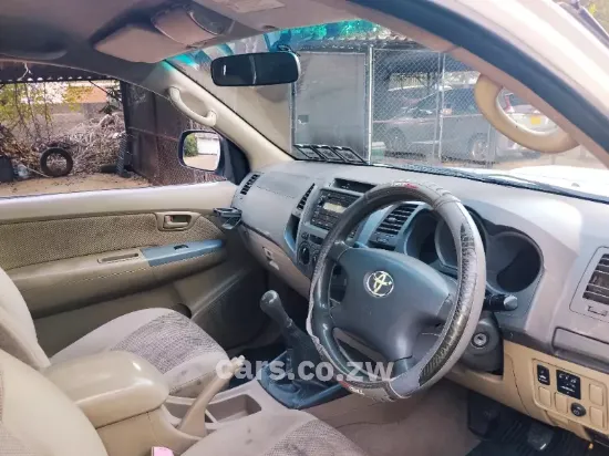 Picture of Toyota Hilux 2009