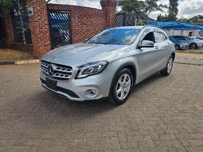 Picture of Mercedes Benz GLA 2017
