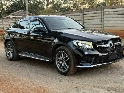 Picture of Mercedes Benz GLC 2017