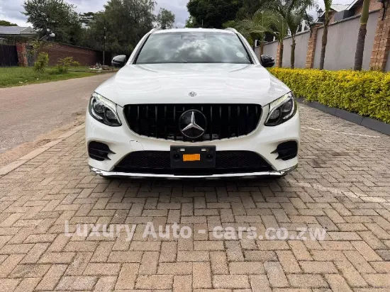 Picture of Mercedes Benz GLC 2017