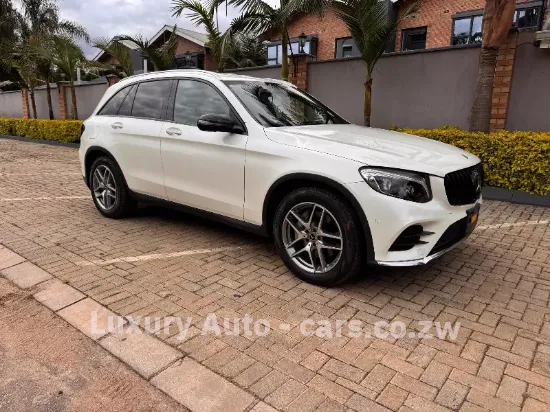 Picture of Mercedes Benz GLC 2017
