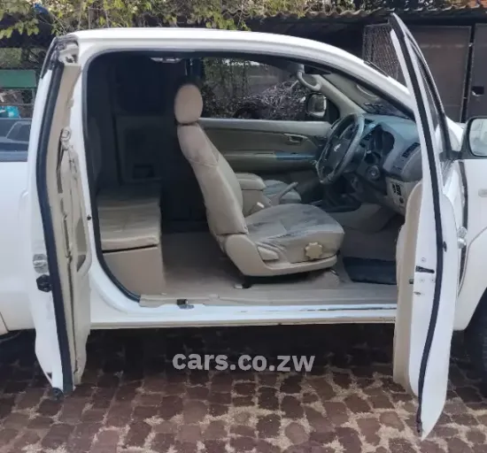 Picture of Toyota Hilux 2009