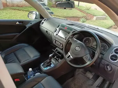 Picture of VW Tiguan 2011
