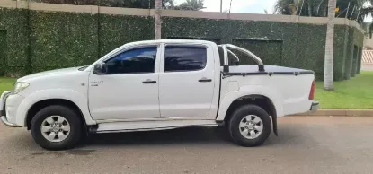 Picture of Toyota Hilux 2011