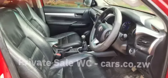 Picture of Toyota Hilux 2016