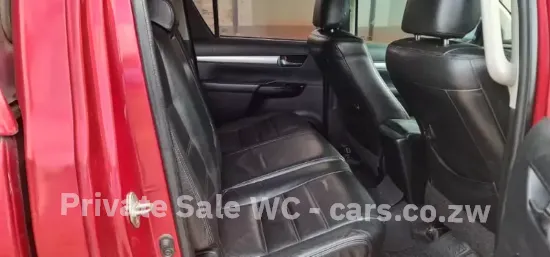 Picture of Toyota Hilux 2016