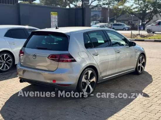 Picture of VW Golf 2016
