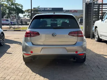Picture of VW Golf 2016