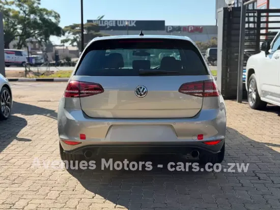 Picture of VW Golf 2016