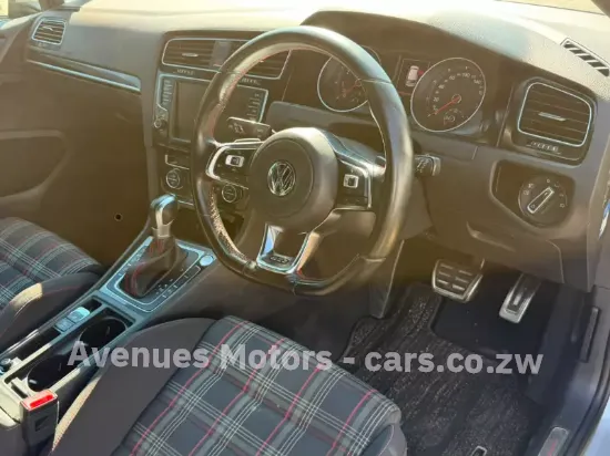 Picture of VW Golf 2016