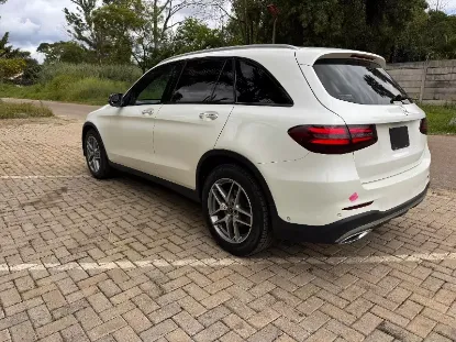 Picture of Mercedes Benz GLC 2017