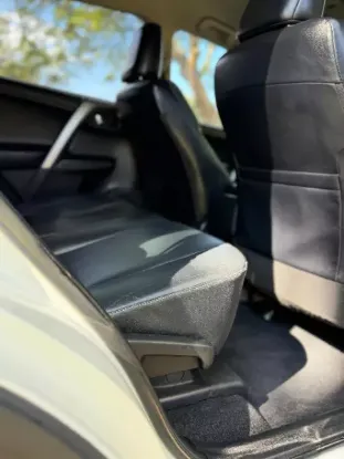Picture of Toyota Rav4 2017