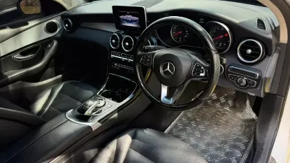 Picture of Mercedes Benz C-Class 2015
