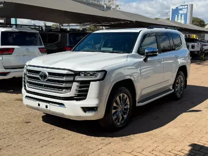 Picture of Toyota Land Cruiser 2022