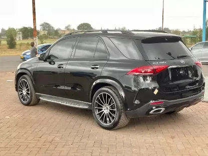 Picture of Mercedes Benz GLE 2021