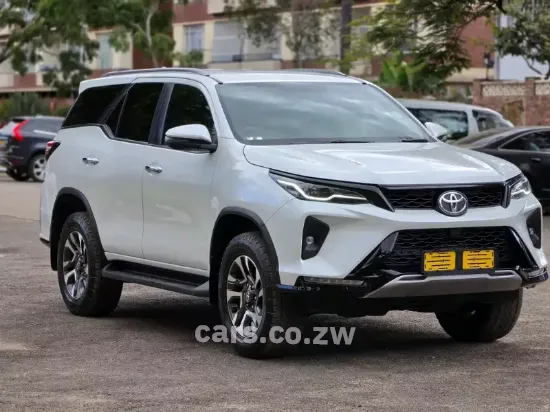 Picture of Toyota Fortuner 2023