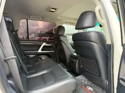 Picture of Toyota Land Cruiser 2019