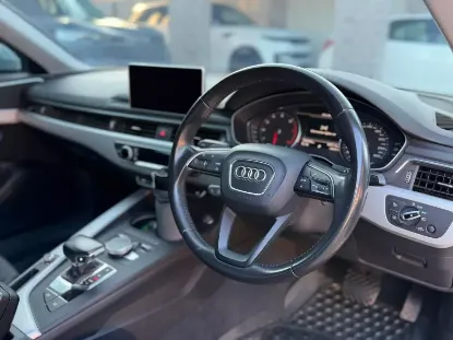 Picture of Audi A4 2017