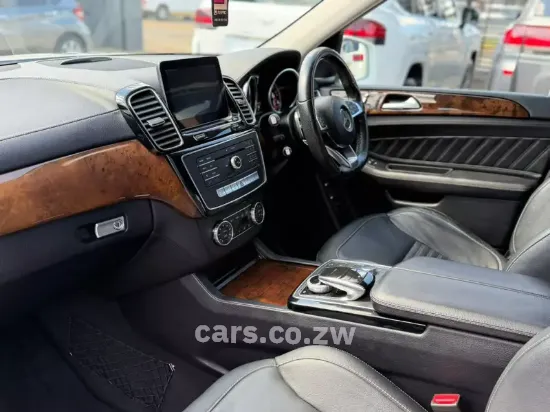 Picture of Mercedes Benz GLS 2016