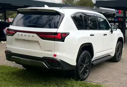 Picture of Lexus LX 2024