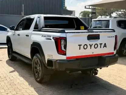 Picture of Toyota Hilux 2026