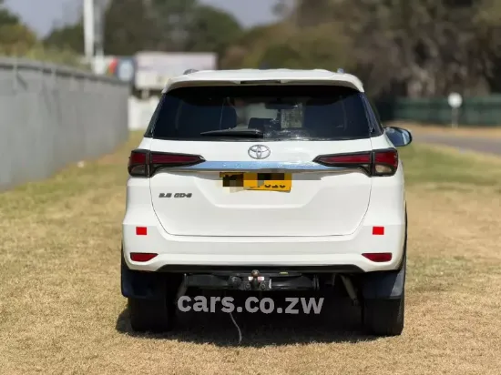 Picture of Toyota Fortuner GD6 2018
