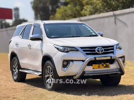 Picture of Toyota Fortuner GD6 2018