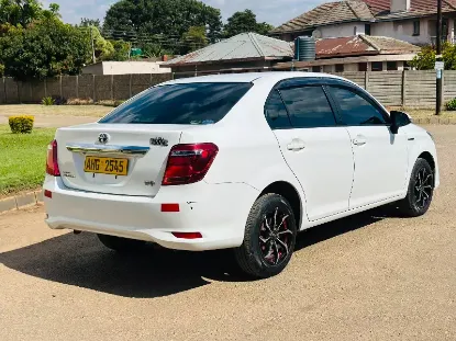 Picture of Toyota Axio 2016