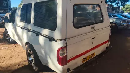 Picture of Mazda B1800 2006