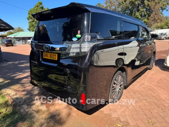 Picture of Toyota Vellfire 2017