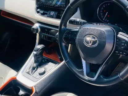 Picture of Toyota Rav4 2020