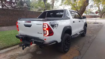 Picture of Toyota Hilux 2021