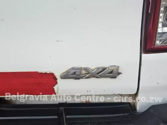 Picture of Toyota Hilux 2017